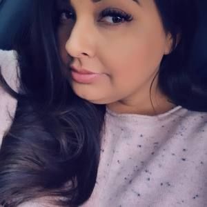 Meet your Posher, Stefanie